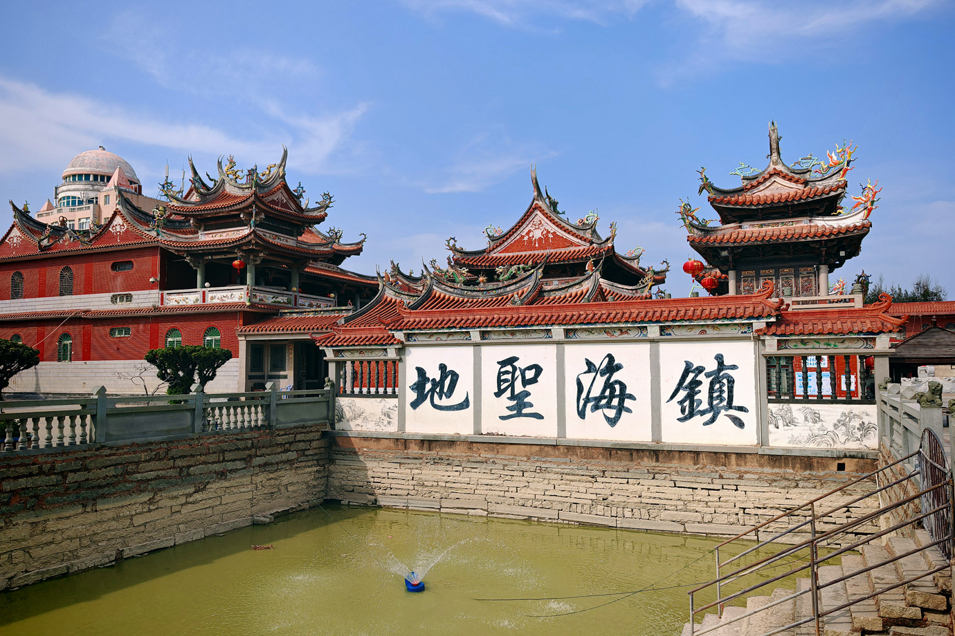 福建晉江-五年千歲鎮海宮